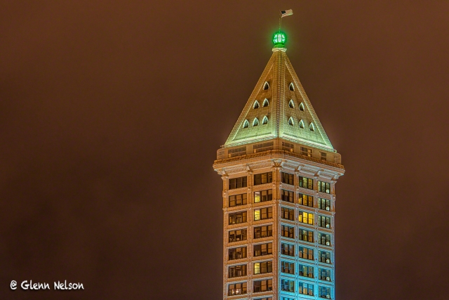 Smith Tower shows its Hawk pride.